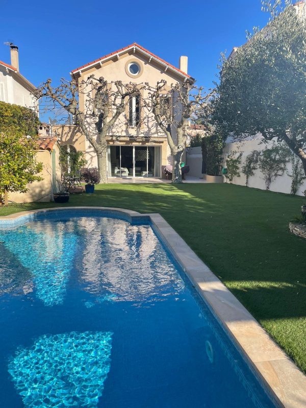 Offres de vente Maison Marseille 13008