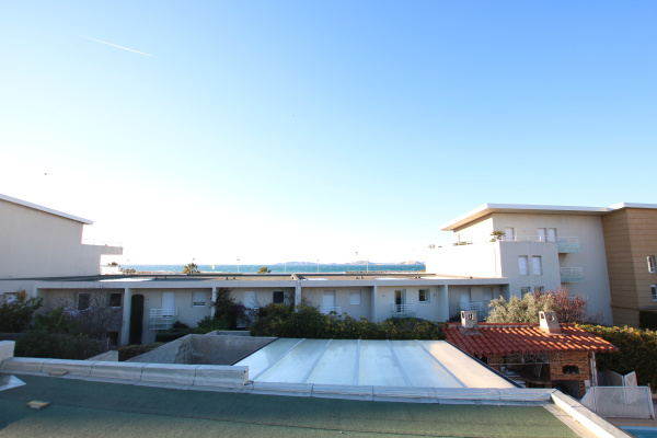 Offres de vente Maison Marseille 13008